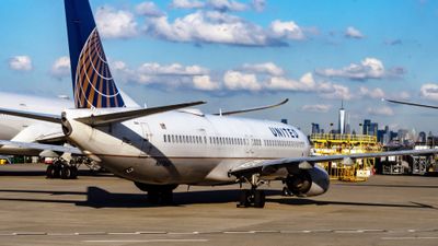 Between June 25 and June 30, United canceled more than 3,200 mainline flights, amounting to 19.6% of its schedule.
